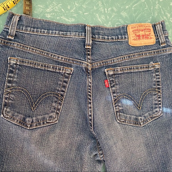 Vintage Levi’s 550 Relaxed Boot Cut Jeans 12P - Picture 10 of 10